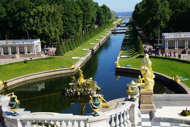 Peterhof (Petrodvorets)